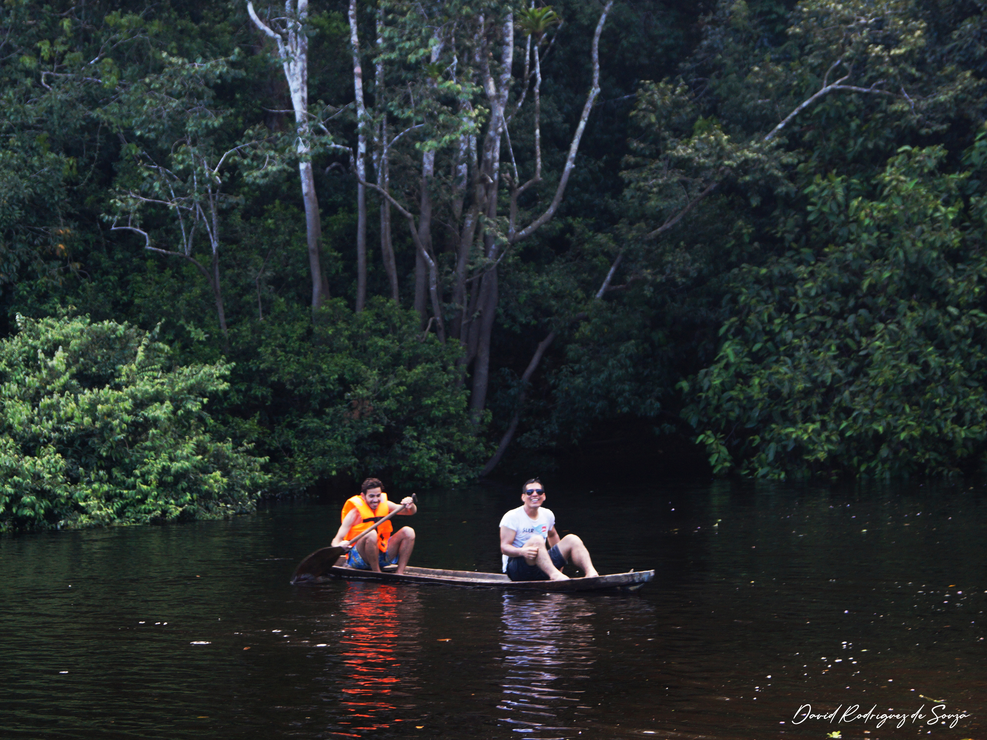 pacaya samiria expeditions – paseo en canoa